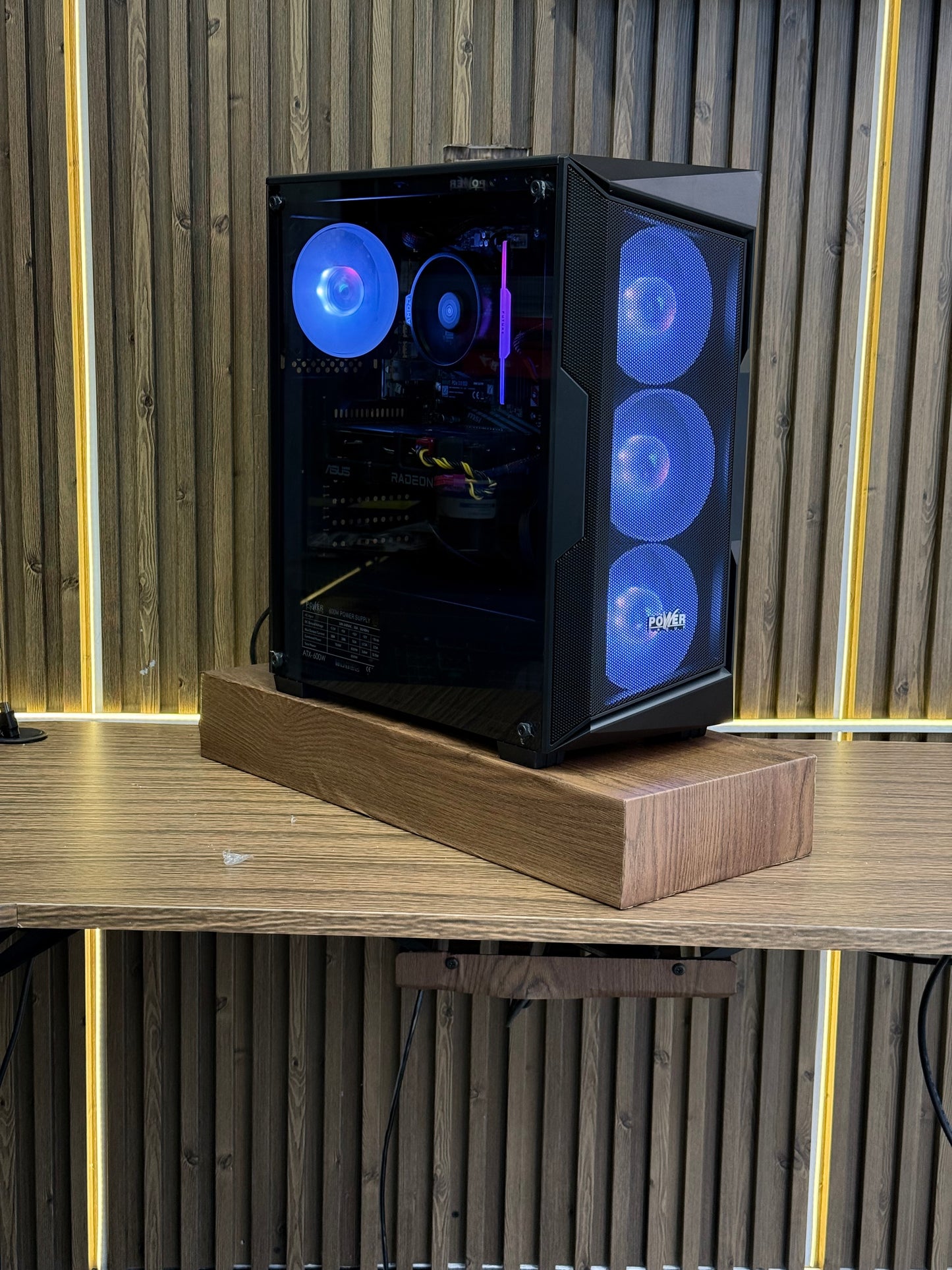 Gamer Phoenix Ryzen 5 5600g 9060xt